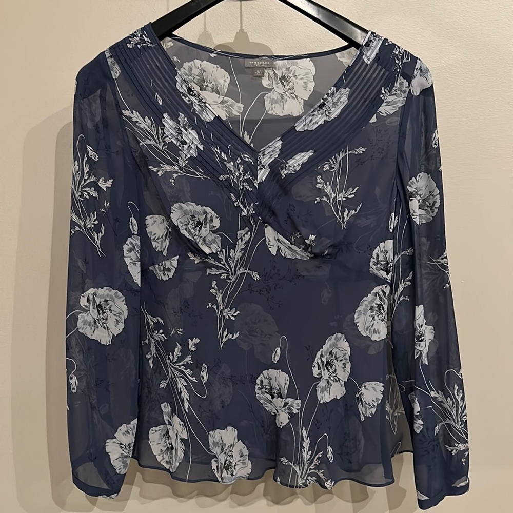 EUC Ann Taylor sheer floral blouse